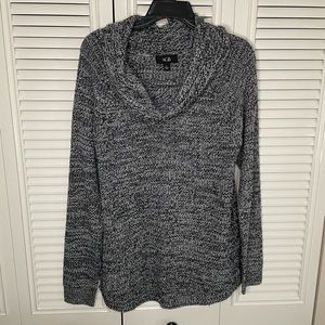 Women’s AGB cowl neck sweater size large